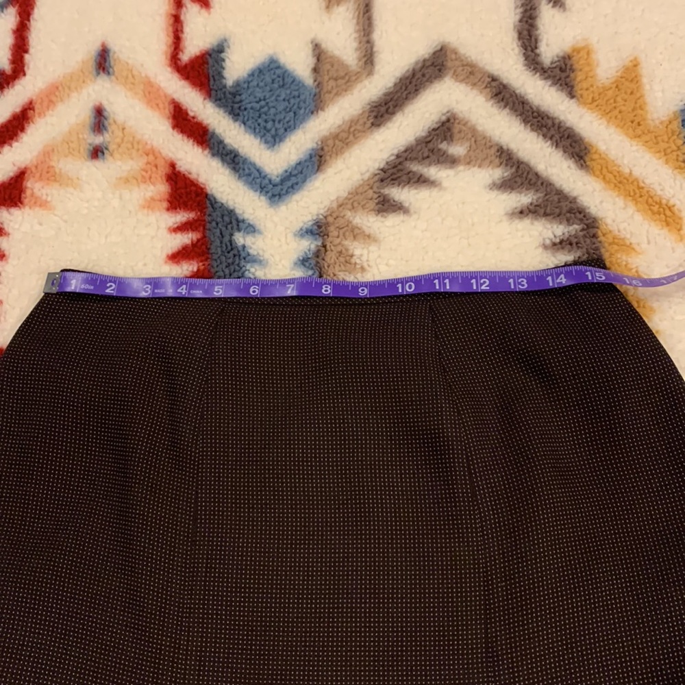 Le Suit Petite brown micro polkadot stylish career skirt suit - Picture 9 of 11